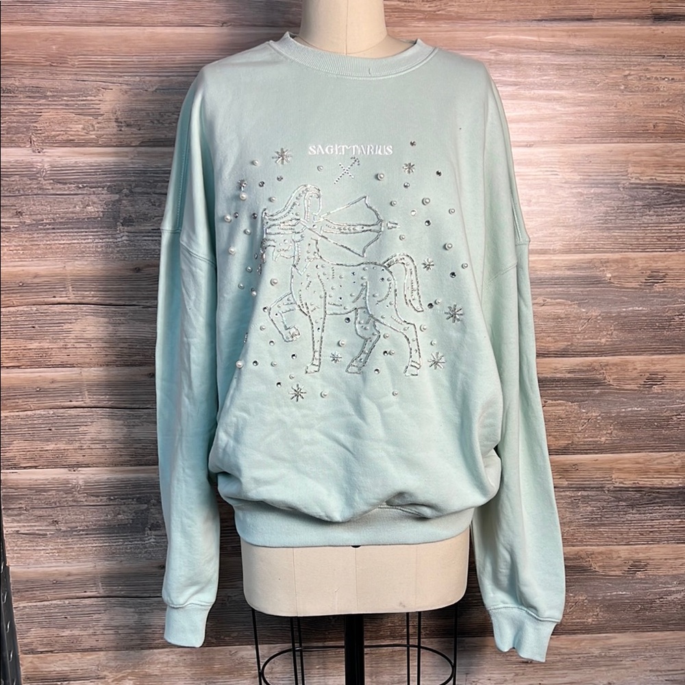 Forever 21 Astrology Sagittarius Sweatshirt in Seafoam NWT